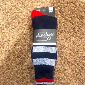 Men’s thermal boot length socks. Shoe size 7-12. 2 pack.